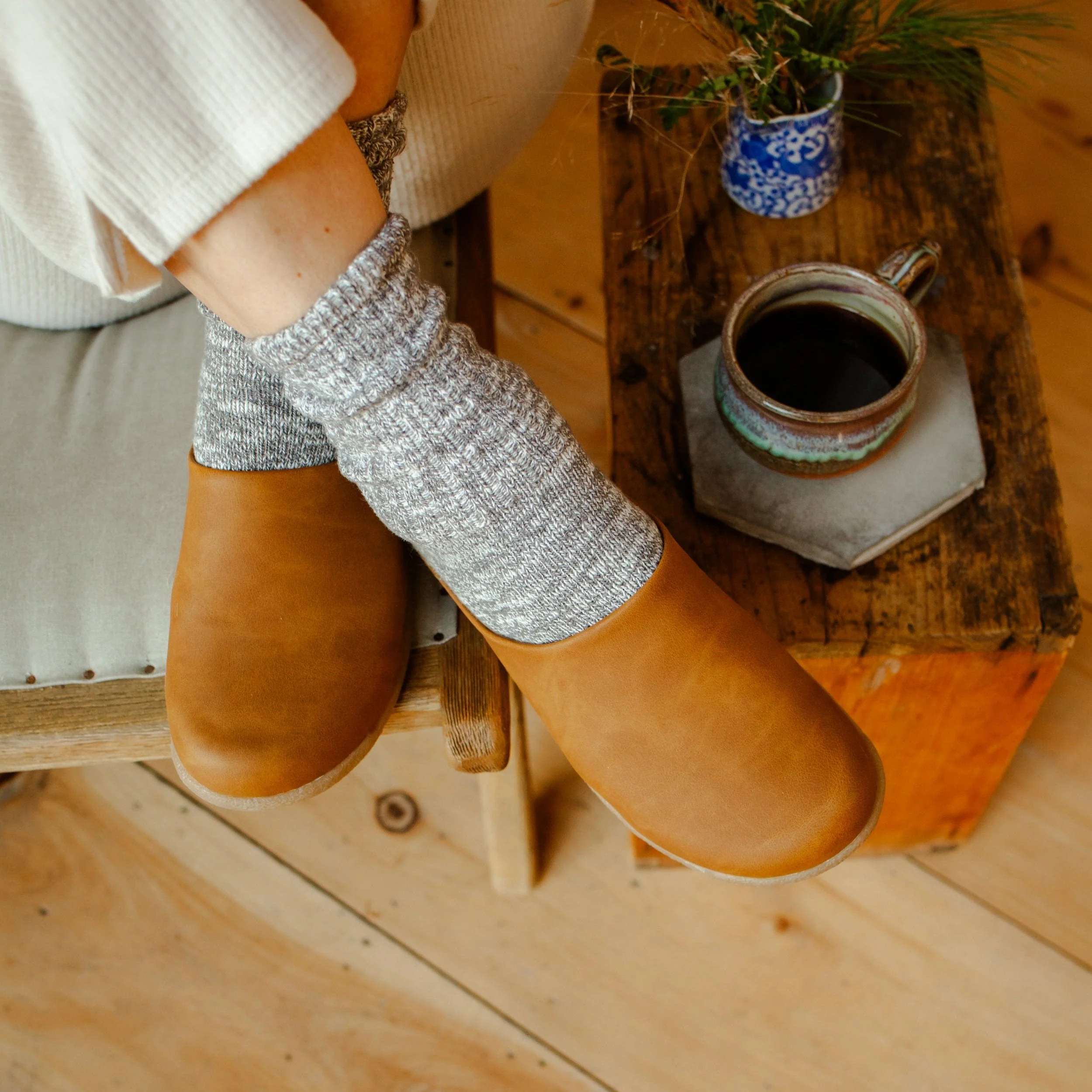 Holsted Unisex Mule Slipper in Cognac - Image 3