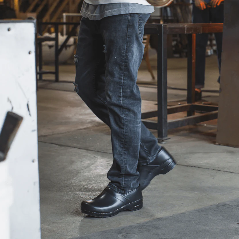 Pro. Cabrio Men's Clog in Black - Image 6