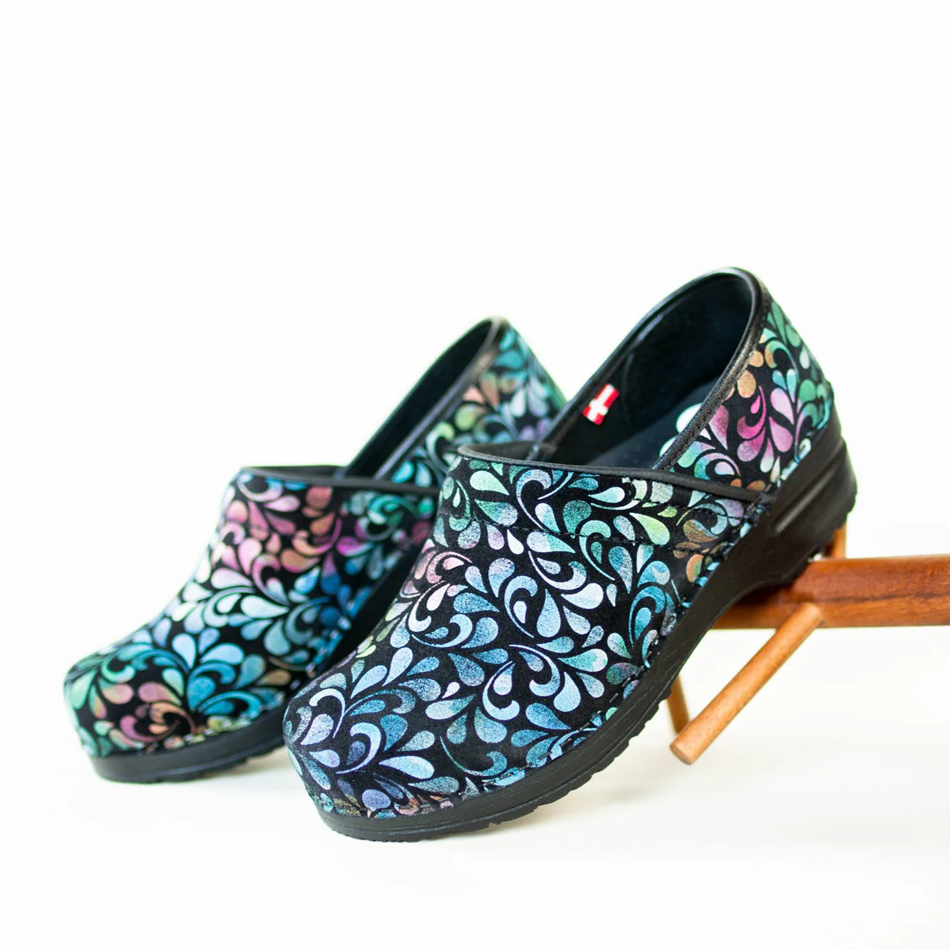 Plume Women's Clog in Multicolor - Image 3