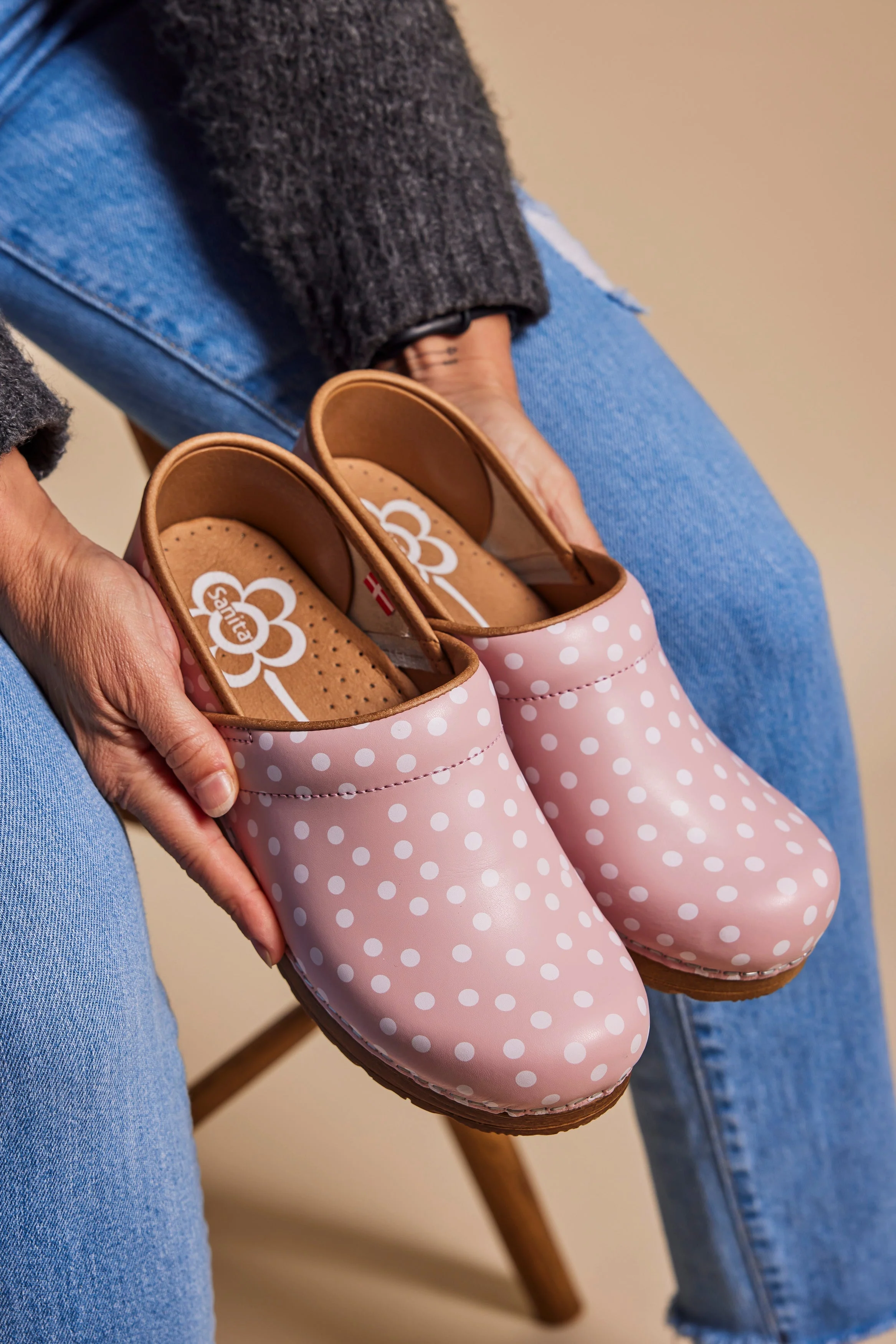Roxbury Women's Clog in Rose - Image 3