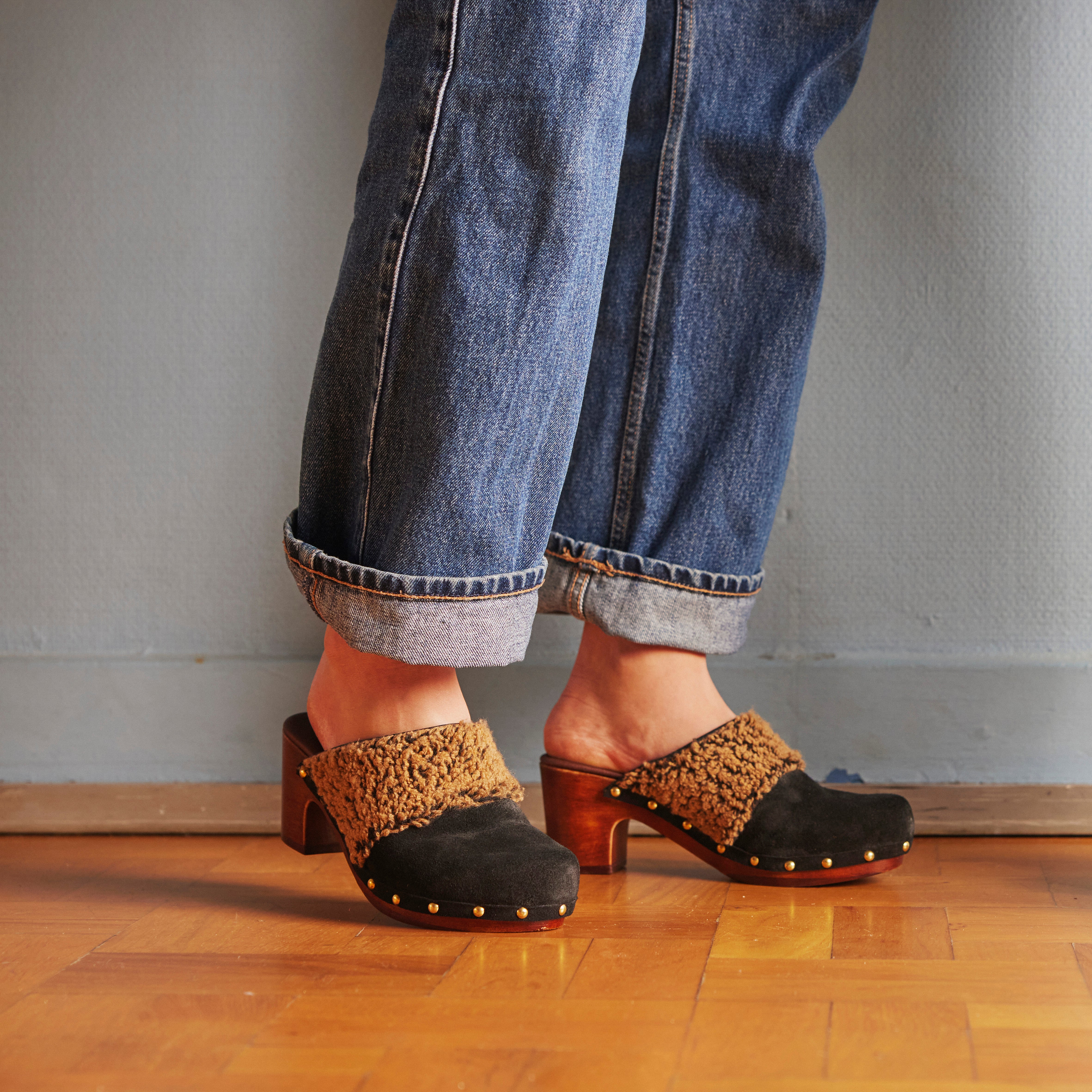 Senna Women's Mule in Black - Image 3