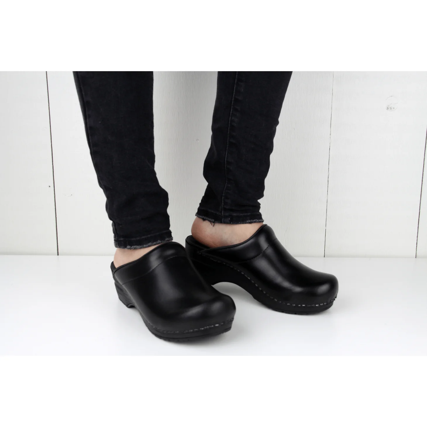 Sonja Cabrio Women's Clog in Black - Image 3