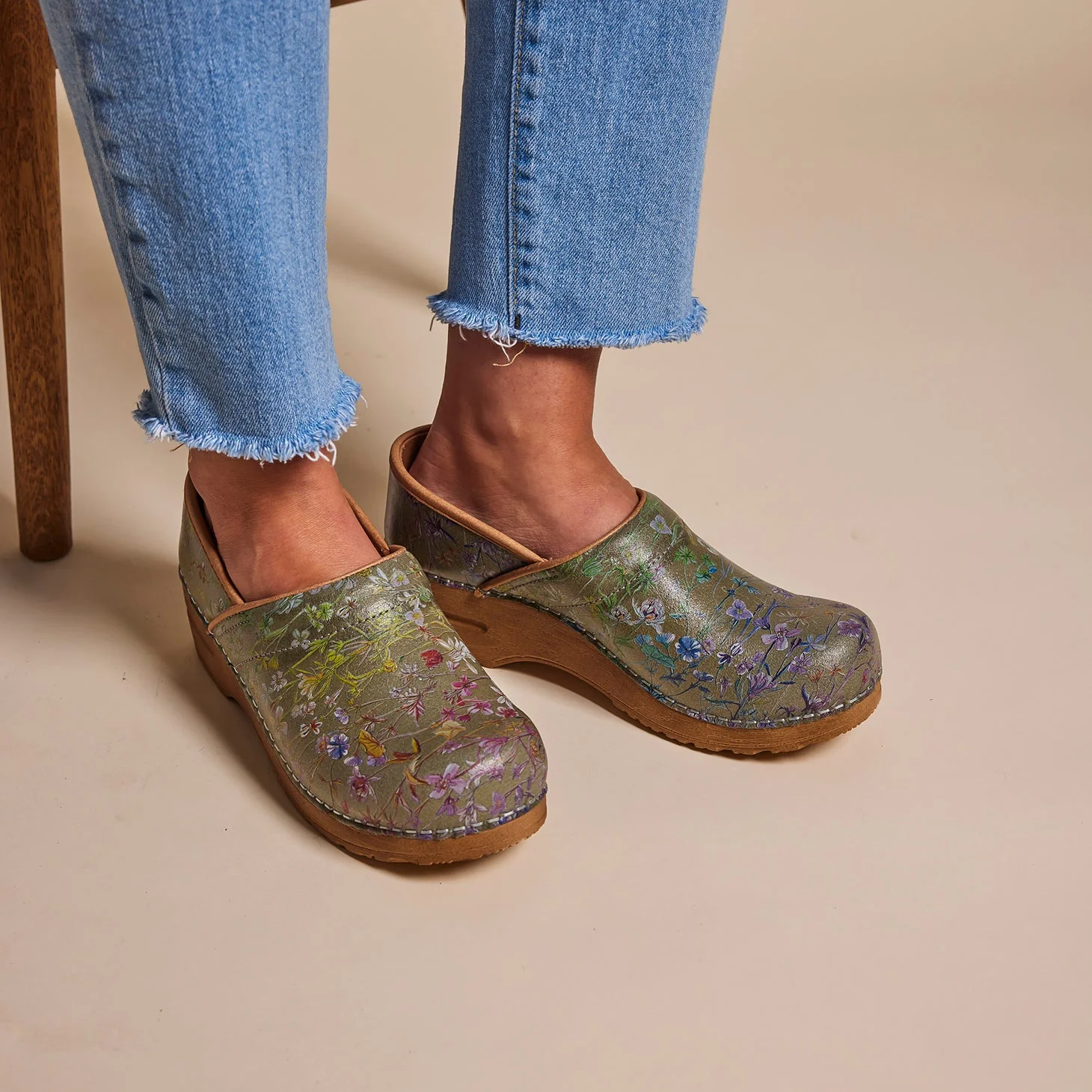 Fuchsia Women's Clog in Sage - Image 4